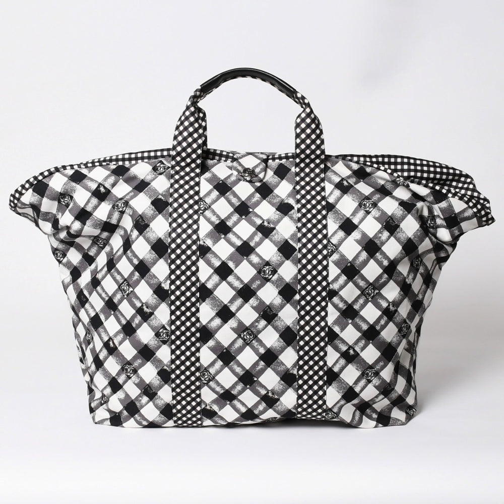極美品 CHANEL シャネル クルーズライン ギンガムチェック トートバッグ ボストンバッグ ホワイト ブラック 14番台 ココマーク シルバー金具 中古 4a005934