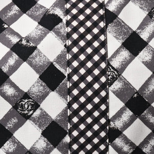 Very Good Condition CHANEL Cruise Line Gingham Check Tote Bag Boston Bag White Black 14th Series Coco Mark Silver Hardware Used 4a005934