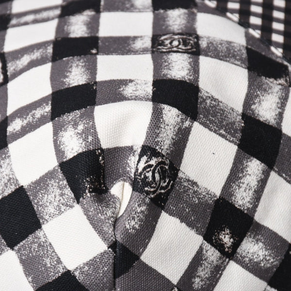 Very Good Condition CHANEL Cruise Line Gingham Check Tote Bag Boston Bag White Black 14th Series Coco Mark Silver Hardware Used 4a005934