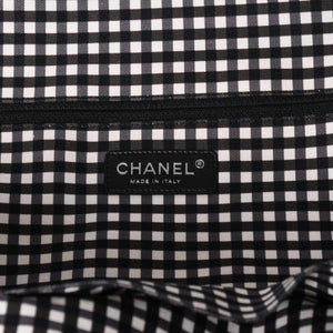 Very Good Condition CHANEL Cruise Line Gingham Check Tote Bag Boston Bag White Black 14th Series Coco Mark Silver Hardware Used 4a005934