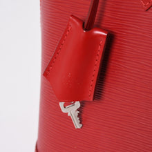 画像をギャラリービューアに読み込む, 極美品 LOUIS VUITTON ルイヴィトン ハンドバッグ エピ アルマPM M4058E エピレザー バッグ シルバー金具 レッド 中古 4a006105