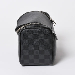 極美品 LOUIS VUITTON ルイヴィトン ダミエグラフィット トワレ ポーチ トラベルバッグ トラベルポーチ N47625 ブラック 中古 4a006050