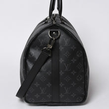 画像をギャラリービューアに読み込む, 極美品 LOUIS VUITTON ルイヴィトン キーポルバンドリエール45 M40569 モノグラムエクリプスキャンバス ブラック レザー 中古 4a006072