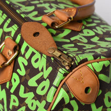 画像をギャラリービューアに読み込む, LOUIS VUITTON ルイヴィトン スピーディ30 ハンドバッグ M93706 モノグラム グラフィティ グリーン PVC レザー 美品 中古 4a006017