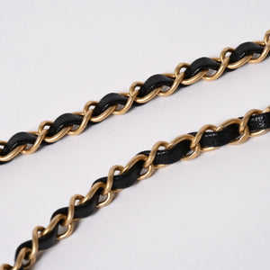 極美品 CHANEL シャネル Sフラップ Sチェーンショルダーストラップ ランダム番台 ココマーク キャビアスキン ブラック ゴールド金具 中古 4a006023