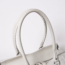 画像をギャラリービューアに読み込む, 極美品 BALENCIAGA バレンシアガ ネオクラシック ラージサイズ トップハンドルバッグ ボストンバッグ 638531 ホワイト アイボリー 中古 4a005911