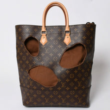 画像をギャラリービューアに読み込む, 極美品 LOUIS VUITTON ルイヴィトン ウィズホールズ トートバッグ M40279 コムデギャルソン 川久保玲 2014 ゴールド金具 中古 4a005935