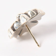 画像をギャラリービューアに読み込む, CHROME HEARTS クロムハーツ #4 CH PLUS STUDS #4 ラージ CHプラス スタッド ピアス 重量約5.32g シルバー925 片耳用 美品 中古 4a005923