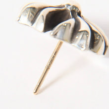画像をギャラリービューアに読み込む, CHROME HEARTS クロムハーツ #4 CH PLUS STUDS #4 ラージ CHプラス スタッド ピアス 重量約5.32g シルバー925 片耳用 美品 中古 4a005923