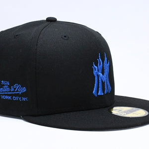 新品未使用 MANNAHATTA NYC マナハッタ NYC FUEGO LOGO NEWERA 59FIFTY サイズ7 3/8(58.7cm) ブラック ブルー ニューヨークヤンキース 中古 4a005965