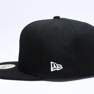 新品未使用 MANNAHATTA NYC マナハッタ NYC FUEGO LOGO NEWERA 59FIFTY サイズ7 3/8(58.7cm) ブラック ブルー ニューヨークヤンキース 中古 4a005965