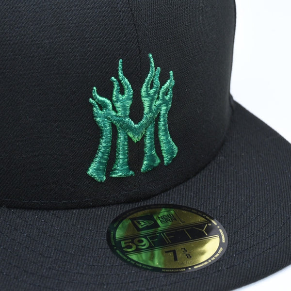 新品未使用 MANNAHATTA NYC マナハッタ NYC FUEGO LOGO NEWERA 59FIFTY サイズ7 3/8(58.7cm) ブラック グリーン ニューヨークヤンキース 中古 4a005964