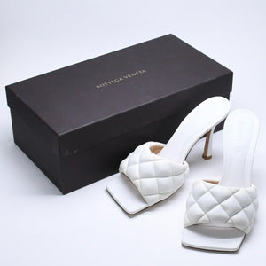 BOTTEGAVENETA ボッテガヴェネタ PADDED MULES パデッド ミュール サンダル 729764 サイズ36 1/2 ホワイト ブラウン 美品 中古 4a005944