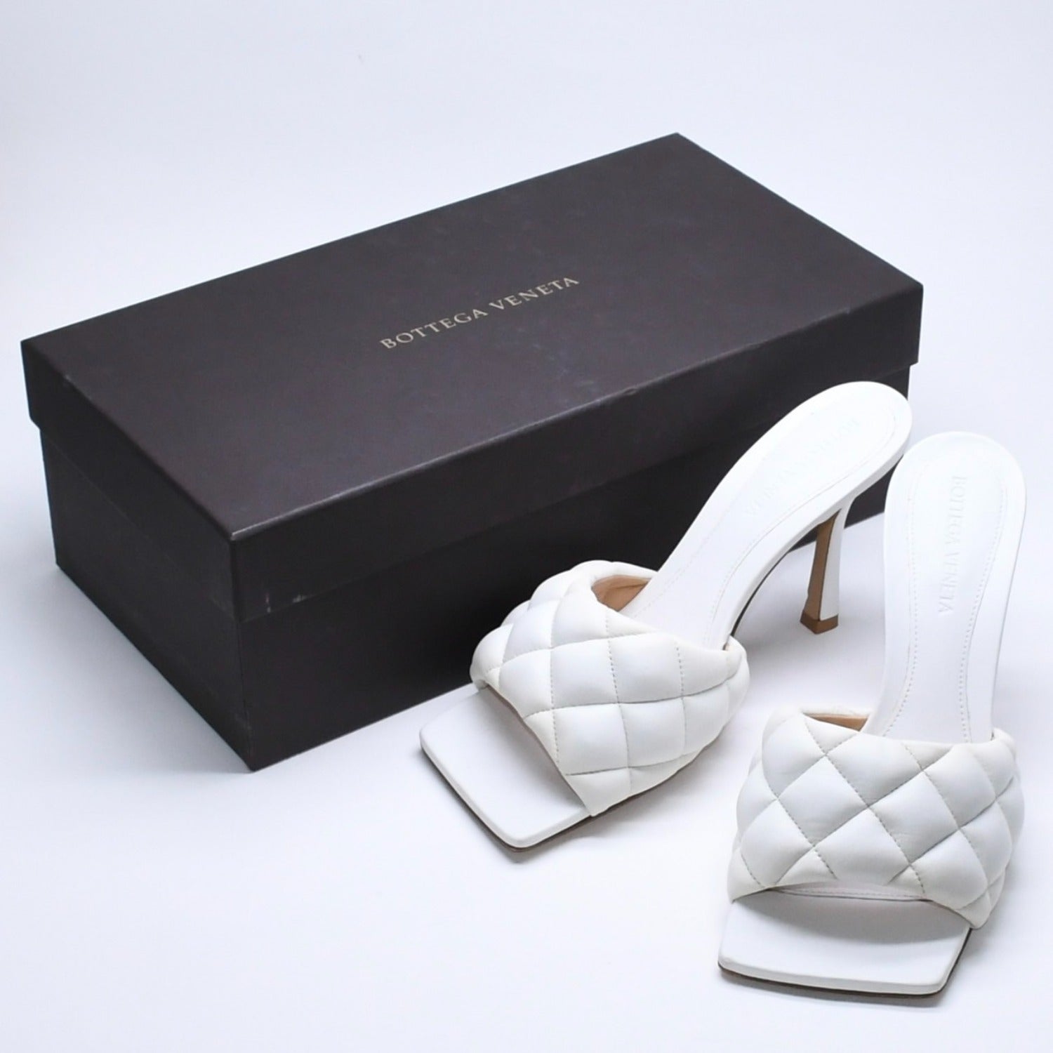 BOTTEGA VENETA(ボッテガ・ヴェネタ) – Casanova Vintage