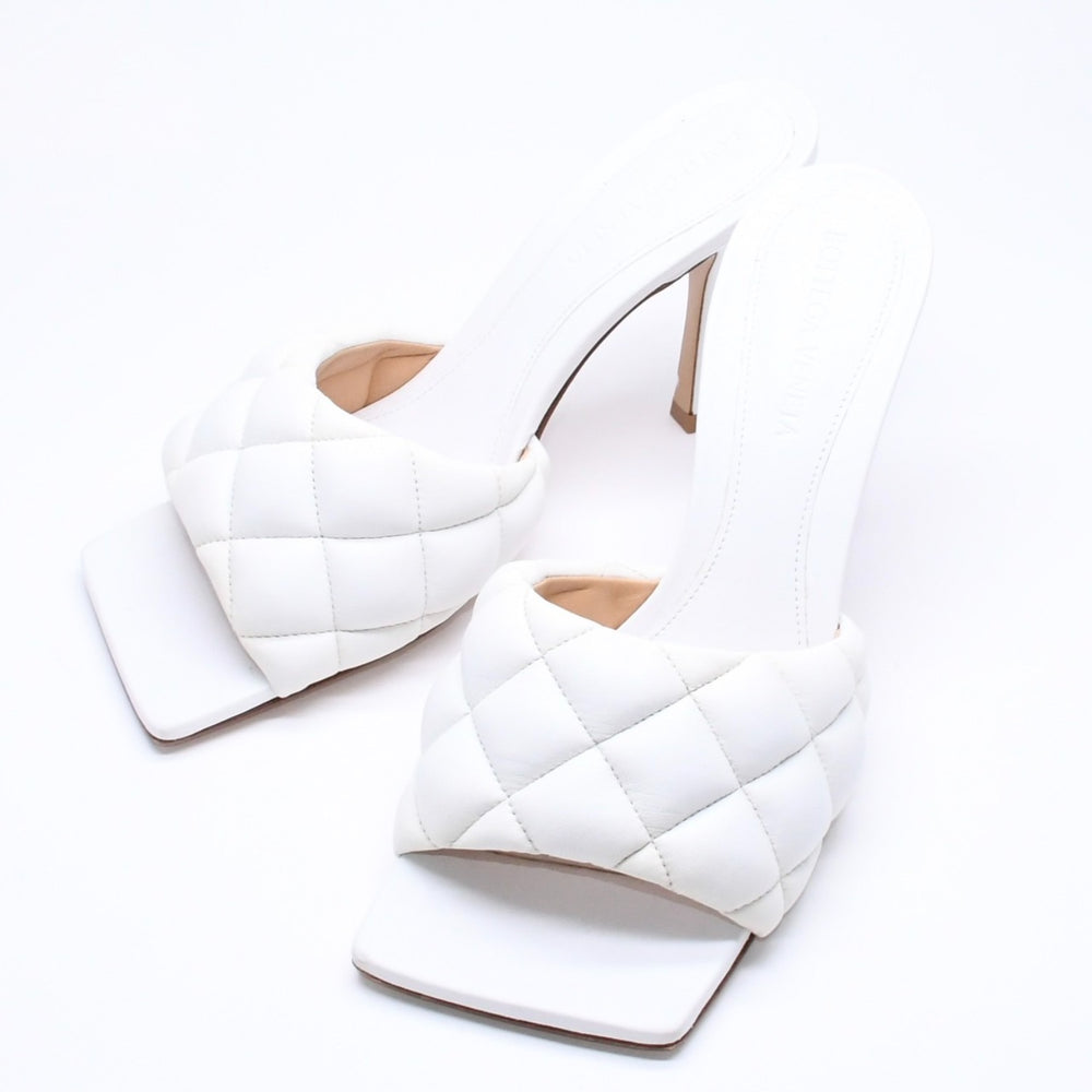 BOTTEGAVENETA ボッテガヴェネタ PADDED MULES パデッド ミュール サンダル 729764 サイズ36 1/2 ホワイト ブラウン 美品 中古 4a005944