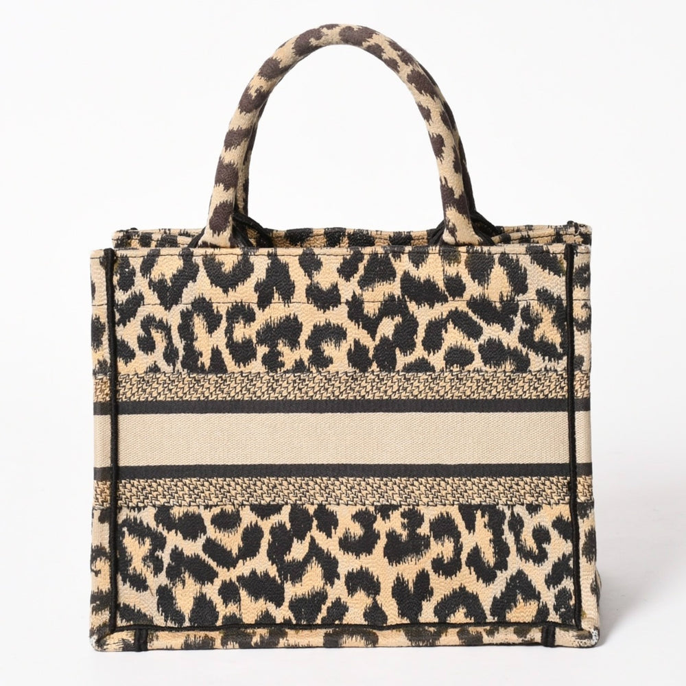 極美品 CHRISTIAN DIOR クリスチャンディオール ブックトート スモール ハンドバッグ レオパード キャンバス 中古 4a005974