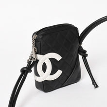 画像をギャラリービューアに読み込む, 極美品 CHANEL シャネル ミニ カンボン ショルダーバッグ ミッディアムポシェット ブラック ホワイト 9番台 ラムスキン 中古 4a005895