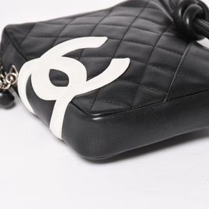 極美品 CHANEL シャネル ミニ カンボン ショルダーバッグ ミッディアムポシェット ブラック ホワイト 9番台 ラムスキン 中古 4a005895