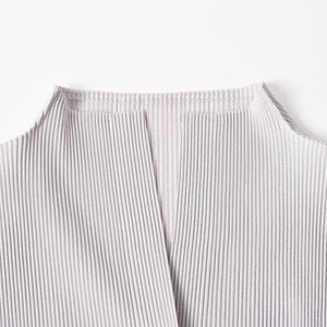 極美品 PLEATS PLEASE ISSEY MIYAKE プリーツプリーズ イッセイミヤケ ツイード トップス サイズ3 グレー 中古 4a006006