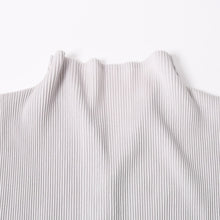 画像をギャラリービューアに読み込む, 極美品 PLEATS PLEASE ISSEY MIYAKE プリーツプリーズ イッセイミヤケ ツイード トップス サイズ3 グレー 中古 4a006006
