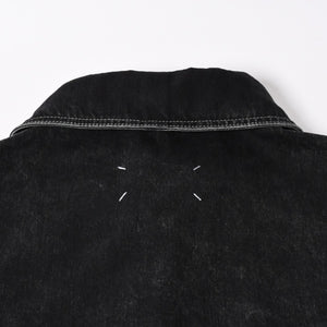 新品同様 MAISON MARGIELA メゾンマルジェラ ブラック ペンキ 飛沫模様 デニムジャケット S51AM0475 S30842 ブラック サイズ48 中古 4a006129