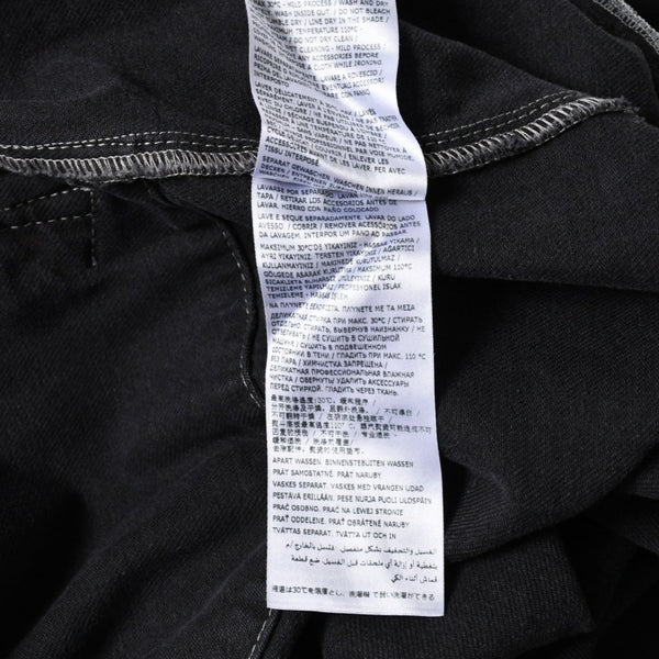 新品同様 MAISON MARGIELA メゾンマルジェラ ブラック ペンキ 飛沫模様 デニムジャケット S51AM0475 S30842 ブラック サイズ48 中古 4a006129