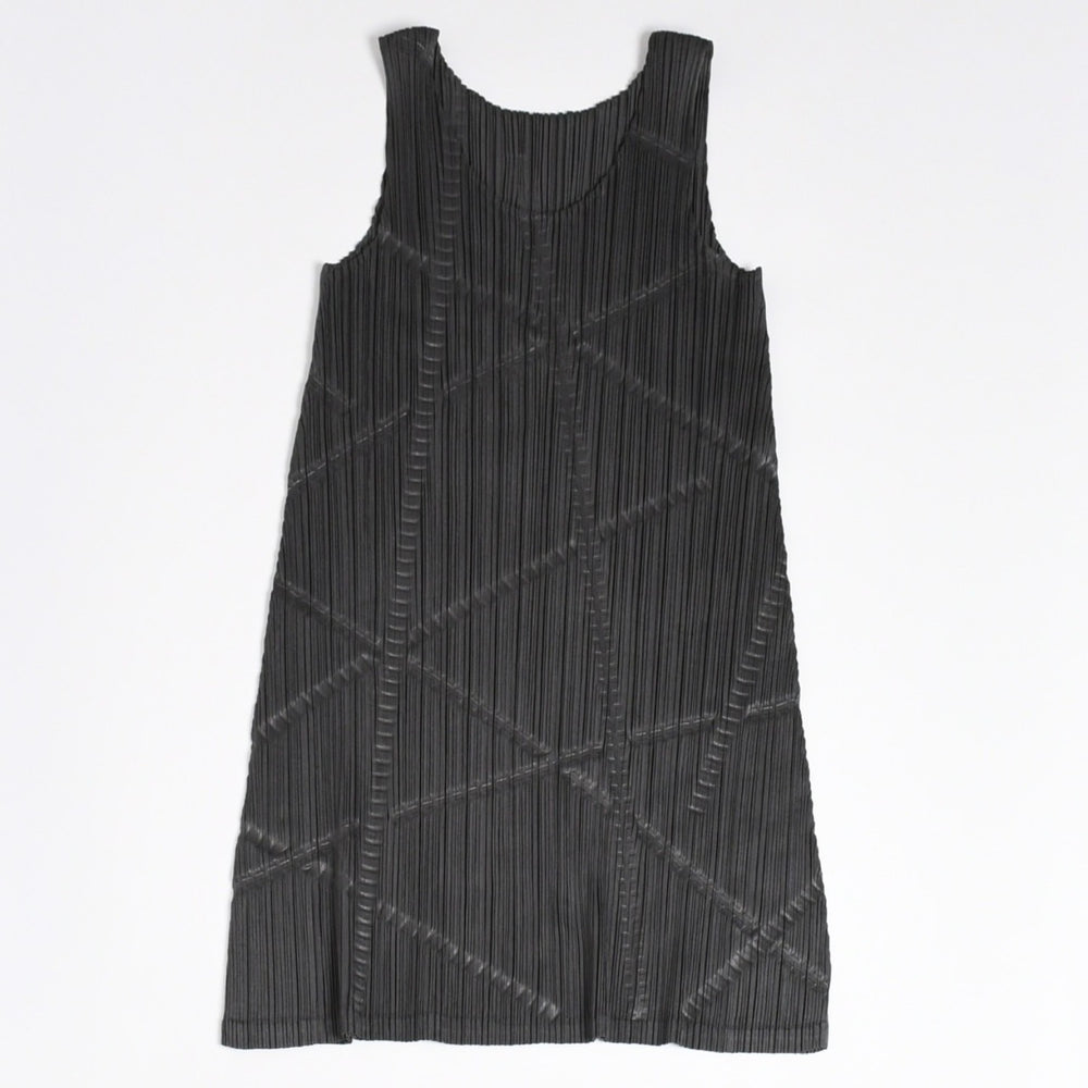 極美品 PLEATS PLEASE ISSEY MIYAKE プリーツプリーズ イッセイミヤケ タンクトップ プリーツ加工 サイズ3 ポリエステル カーキ 中古 4a006007