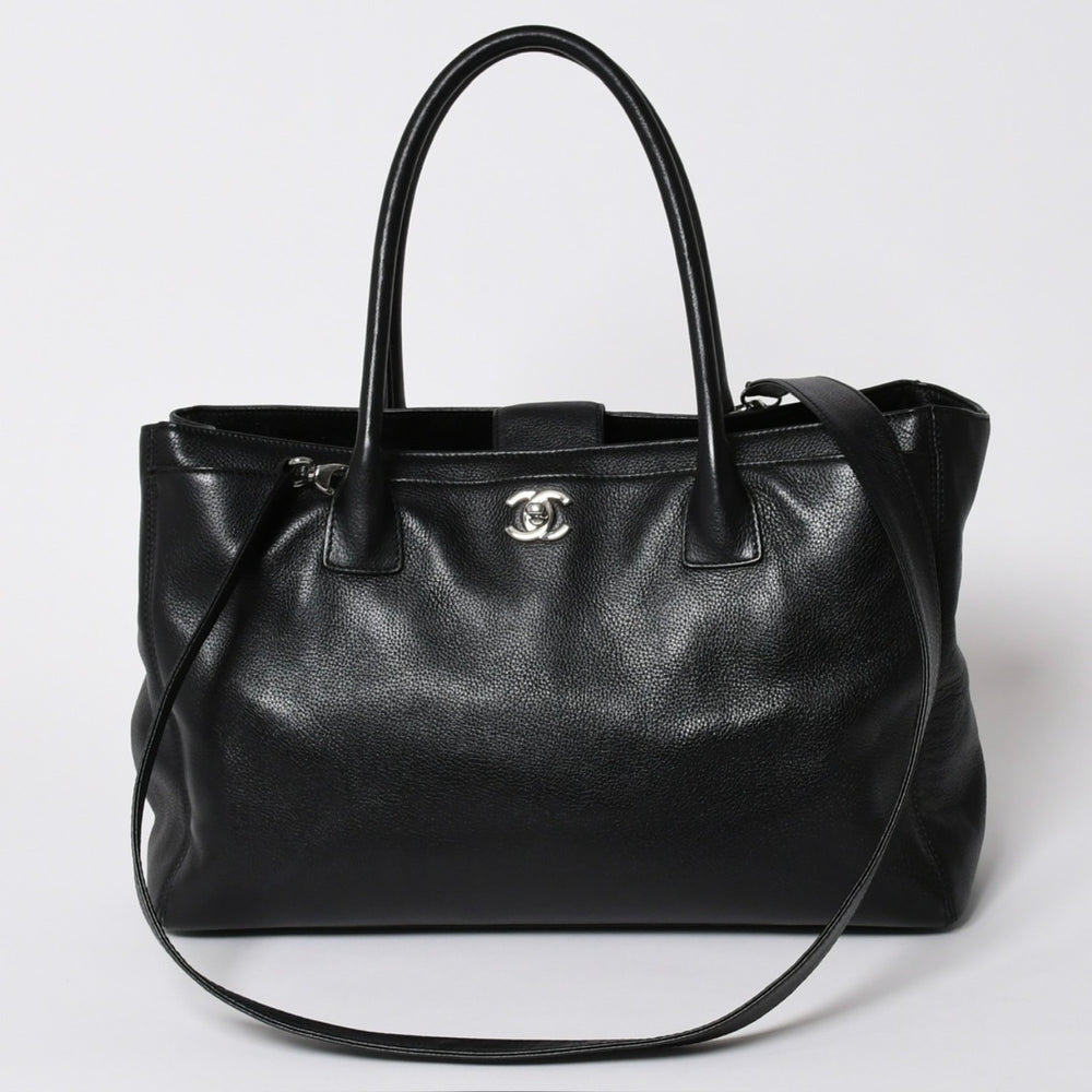 CHANEL シャネル エグゼクティブトート ミディアム トートバッグ A15206 12番台 ココマーク キャビアスキン ブラック 美品 中古 4a005933