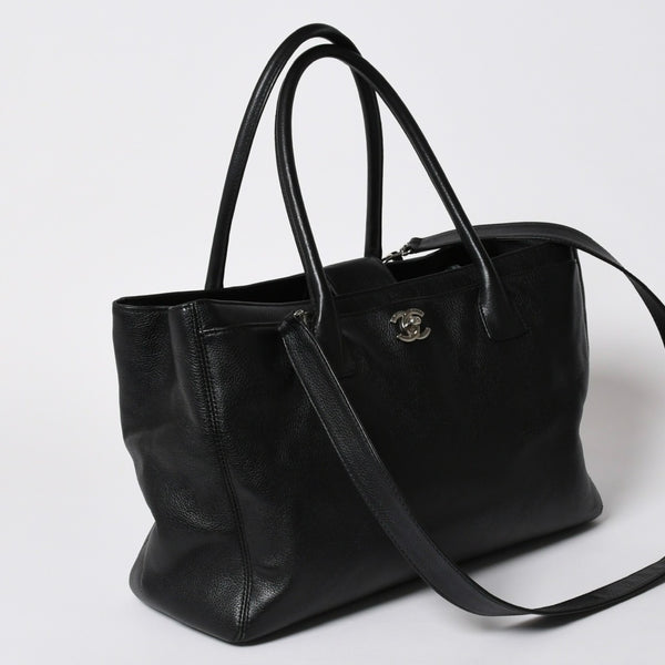 CHANEL シャネル エグゼクティブトート ミディアム トートバッグ A15206 12番台 ココマーク キャビアスキン ブラック 美品 中古 4a005933