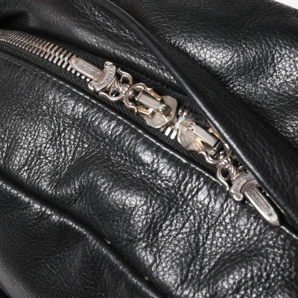 極美品 CHROME HEARTS クロムハーツ 7TH GRADE バックパック セメタリークロスパッチ CHクロス装飾 ガンスリンガー ダガー 中古 4a006036
