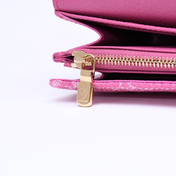 新品同様品 LOUIS VUITTON ルイヴィトン モノグラム ジャガード ポルトフォイユ サラ 長財布 モノグラムデニム フューシャ M28280 中古 4a006058