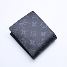 画像をギャラリービューアに読み込む, 新品未使用品 LOUIS VUITTON ルイヴィトン 財布 二つ折り財布 モノグラム・エクリプス ポルトフォイユ・マルコ M62545 ブラック 中古 4a005315