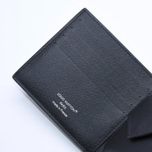 画像をギャラリービューアに読み込む, 新品未使用品 LOUIS VUITTON ルイヴィトン 財布 二つ折り財布 モノグラム・エクリプス ポルトフォイユ・マルコ M62545 ブラック 中古 4a005315