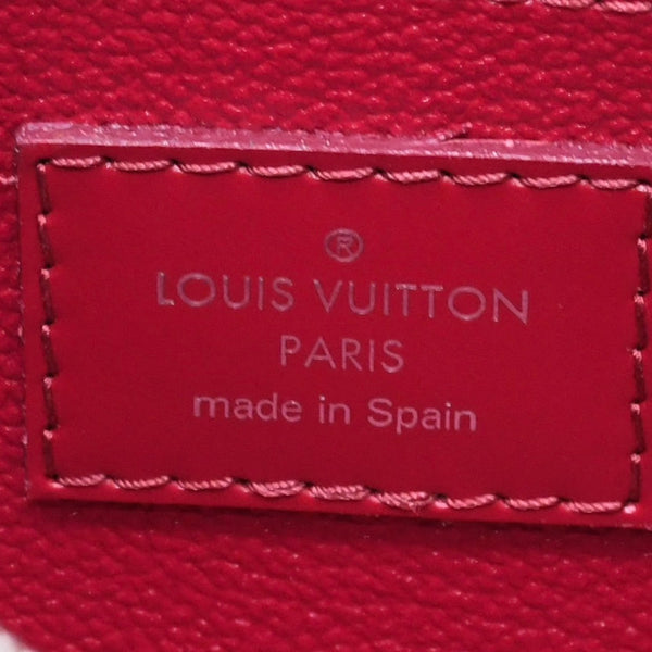 極美品 LOUIS VUITTON ルイヴィトン ポシェットコスメティック ポーチ M40641 フランス製 エピレザー フューシャ シルバー金具 中古 4a006076