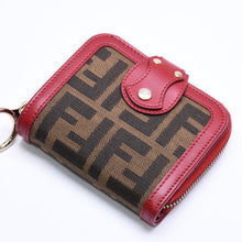 画像をギャラリービューアに読み込む, 極美品 FENDI フェンディ コンパクトウォレット 二つ折り財布 ズッカ柄 イタリア製 キャンバス レザー ブラウン レッド ゴールド金具 中古 4a006054
