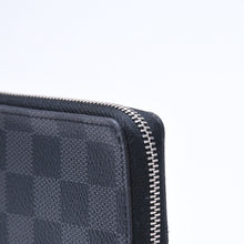 将图片加载到图库查看器中。 極美品 LOUIS VUITTON ルイヴィトン 財布 ジッピーコインパース コインケース カードケース ミニウォレット N63076 ダミエグラフィット 中古 4a006052