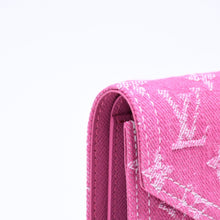 画像をギャラリービューアに読み込む, 新品同様 LOUIS VUITTON ルイヴィトン ポルトフォイユ ヴィクトリーヌ 三つ折り財布 M27707 モノグラム デニム ピンク 中古 4a006107