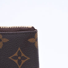 Load the image into the gallery viewer. 極美品 LOUIS VUITTON ルイヴィトン ポシェット クレ コインケース 小銭入れ M62650 モノグラム ブラウン 中古 4a006081