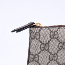 Load the image into the gallery viewer. 極美品 GUCCI グッチ コインケース 小銭入れ 小物入れ GG柄 GGキャンバス 772321 ゴールド金具 中古 4a006078