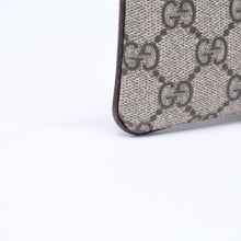 Load the image into the gallery viewer. 極美品 GUCCI グッチ コインケース 小銭入れ 小物入れ GG柄 GGキャンバス 772321 ゴールド金具 中古 4a006078