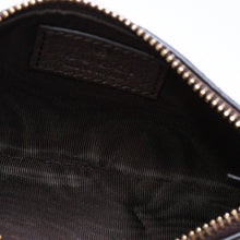 Load the image into the gallery viewer. 極美品 GUCCI グッチ コインケース 小銭入れ 小物入れ GG柄 GGキャンバス 772321 ゴールド金具 中古 4a006078