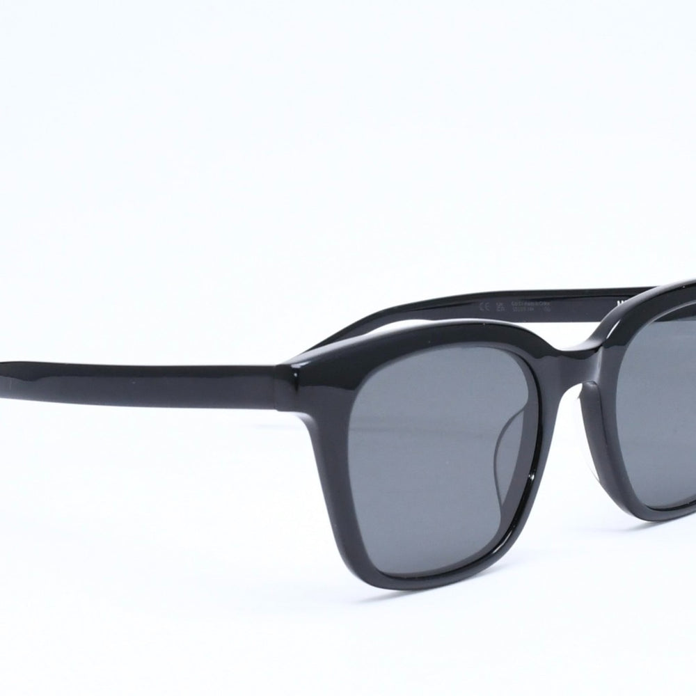 極美品 GENTLE MONSTER ×Maison Margiela ジェントルモンスター メゾンマルジェラ サングラス サイズ53□23 144 ブラック 中古 4a006191