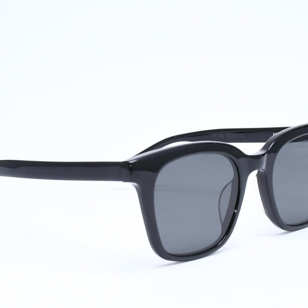 極美品 GENTLE MONSTER ×Maison Margiela ジェントルモンスター メゾンマルジェラ サングラス サイズ53□23 144 ブラック 中古 4a006191