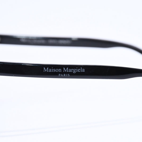 極美品 GENTLE MONSTER ×Maison Margiela ジェントルモンスター メゾンマルジェラ サングラス サイズ53□23 144 ブラック 中古 4a006191