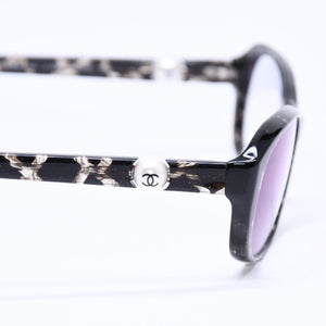 極美品 CHANEL シャネル 伊達メガネ アイウェア 3224-A c.1284 サイズ53□16 135 ココマーク フェイクパール ラメ マーブル 中古 4a006167