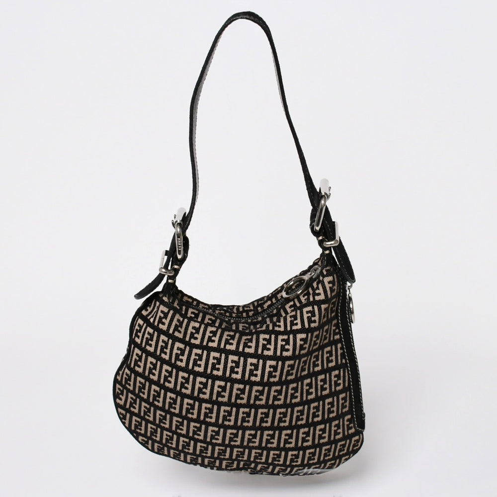 FENDI フェンディ ズッキーノ オイスター ワンショルダーバッグ キャンバス レザー ブラック ベージュ シルバー金具 美品 中古 4a003964