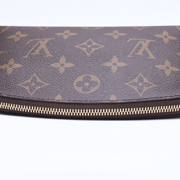 Very Good Condition LOUIS VUITTON Pochette Cosmetic PM Pouch M47515 Monogram Brown Gold Hardware Used 4a006099