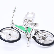 画像をギャラリービューアに読み込む, 極美品 LOUIS VUITTON ルイヴィトン BIJOU DE SAC BIKE ビジューサック バイク チャーム キーホルダー M77148 シルバー グリーン 中古 4a006085