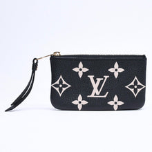 Load the image into the gallery viewer. 極美品 LOUIS VUITTON ルイヴィトン コインケース モノグラム・アンプラント ノワール ポシェットクレ M80885 ブラック ベージュ 中古 4a006053