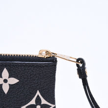 Load the image into the gallery viewer. 極美品 LOUIS VUITTON ルイヴィトン コインケース モノグラム・アンプラント ノワール ポシェットクレ M80885 ブラック ベージュ 中古 4a006053